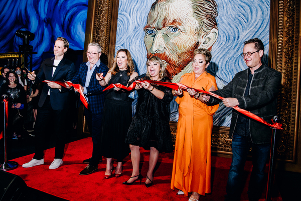 Photo Flash: On the Red Carpet at the Preview Event For IMMERSIVE VAN GOGH 