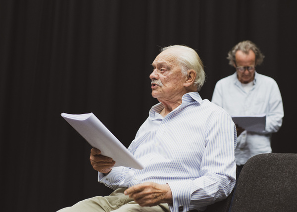 Photo Flash: In Rehearsal For A COLD SUPPER BEHIND HARRODS at Oxford Playhouse  Image