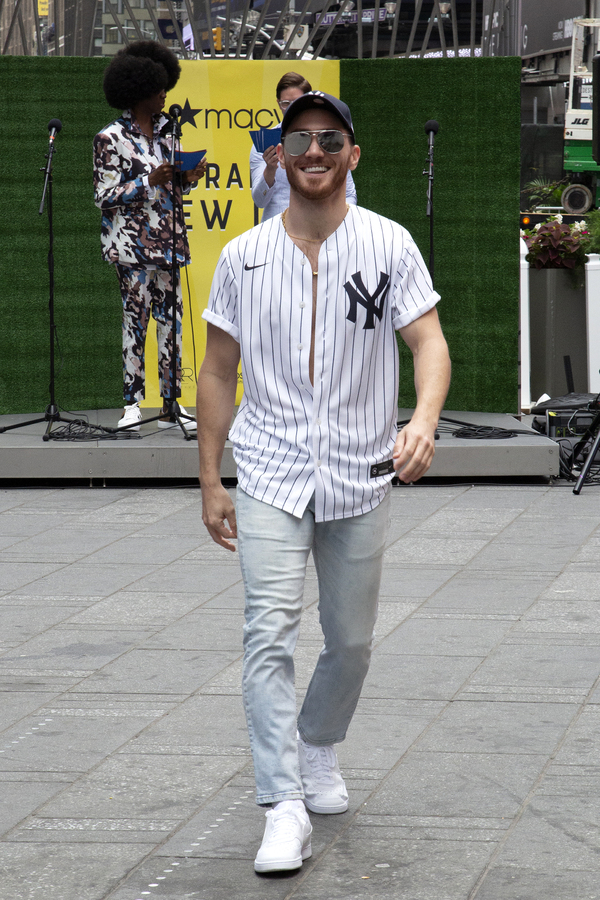 street style yankees jersey outfit