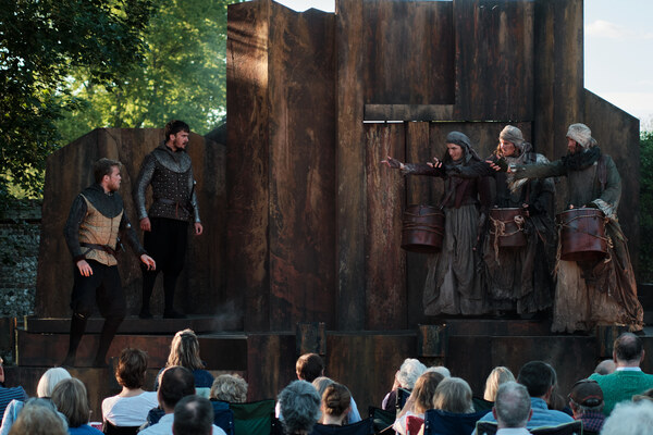 Photo Flash: The Lord Chamberlain's Men Presents MACBETH Image