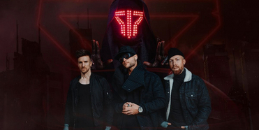 Smash Into Pieces Announce Brand New Album 'A New Horizon' Photo
