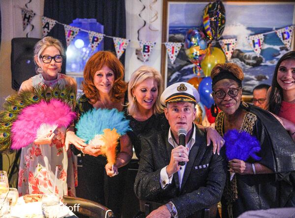 Photo Coverage: Rob Russell Celebrates His Birthday with a Performance at Pelican Cafe Cabaret Image