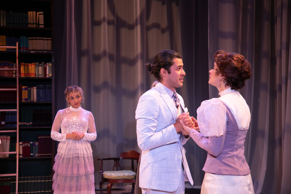 Photo Flash: Harriet Harris, Claire Saunders & More Star in THE IMPORTANCE OF BEING EARNEST at Berkshire Theatre Group  Image