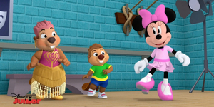 BWW Exclusive: Minnie Mouse Teaches Leslie Uggams' Nana Beaver to Tap Dance on MINNIE'S BOW-TOONS!