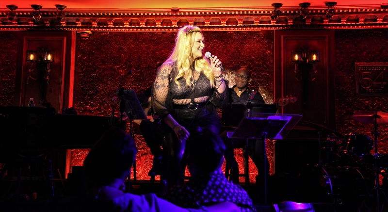 Review: SHAKINA NAYFACK Makes It Through In WHATEVER GETS YOU THROUGH IT at Feinstein's/54 Below  Image