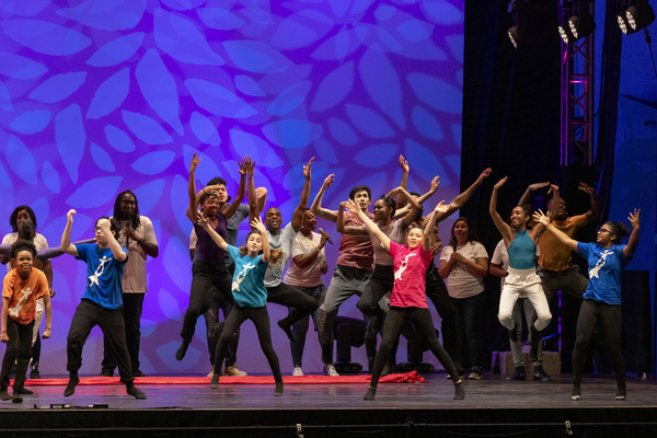 Photo Flash: Tiler Peck, Alex Wong, Ayodele Casel & More Take Part in Dance Against Cancer Event at Lincoln Center  Image