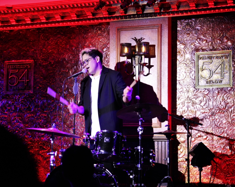 Review: George Salazar & Joe Iconis: TWO-PLAYER GAME  Proves 2 Hands Are Better Than One At Feinstein's/54 Below 