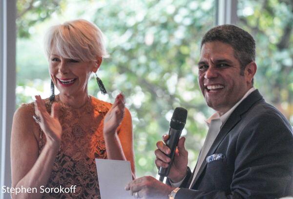 Photo Flash: Jill & Rich Switzer Bring Cabaret to Table 26 Image