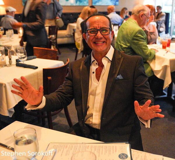 Photo Flash: Jill & Rich Switzer Bring Cabaret to Table 26 Image