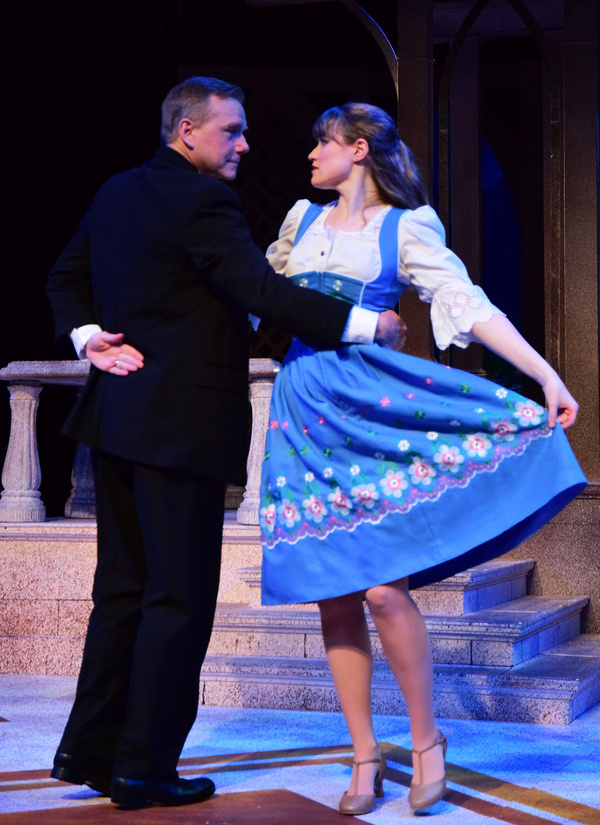 Photo Flash: THE SOUND OF MUSIC Opens Tonight At Beef & Boards! Image