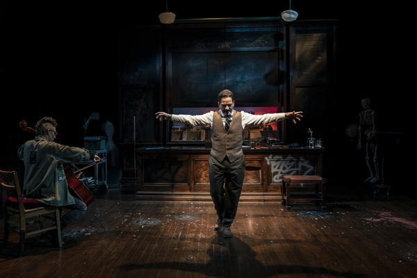 Photo Flash: AN ILIAD Opens at American Players Theatre Image
