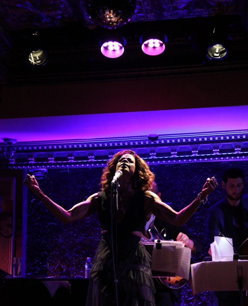 Review: Nicole Henry Leaves Her Audience FEELING GOOD! at Feinstein's/54 Below  Image