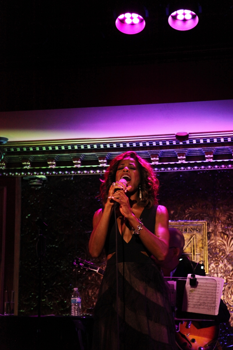 Review: Nicole Henry Leaves Her Audience FEELING GOOD! at Feinstein's/54 Below  Image