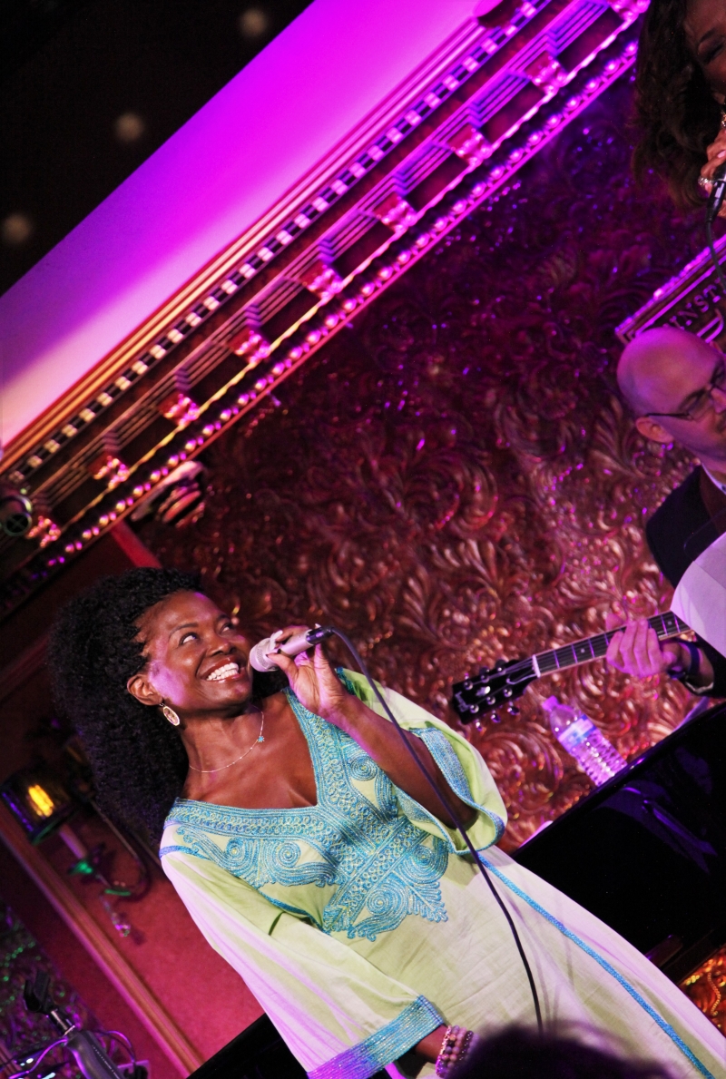 Review: Nicole Henry Leaves Her Audience FEELING GOOD! at Feinstein's/54 Below  Image