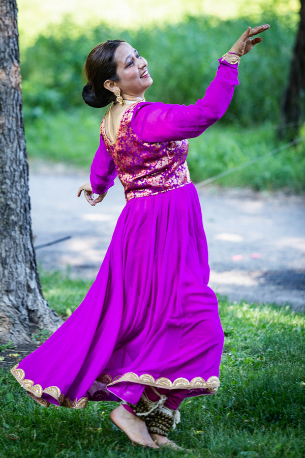 Photos: Chicago Dance's SCAVENGER HUNT Returns As Part of Chicago Dance Month Image