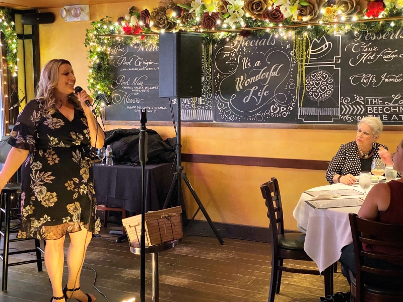 Review: CORINNA SOWERS ADLER Sweetens The Summer Night at The West Bank Cafe 