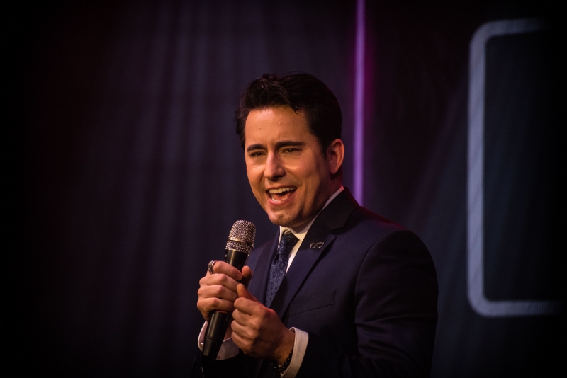 Interview: John Lloyd Young of SOLID GOLD in Las Vegas and Online  Image