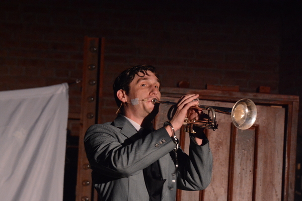 Photos: First Look at The Strongbox Theater's THE 39 STEPS Image
