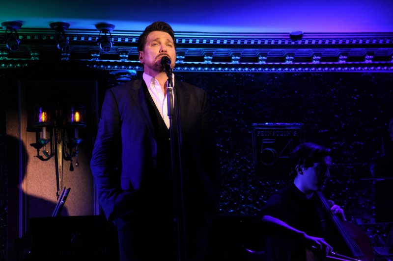 Review: AN ENCHANTED EVENING at Feinstein's/54 Below Is Easy When PAULO SZOT  Is On The Stage  Image