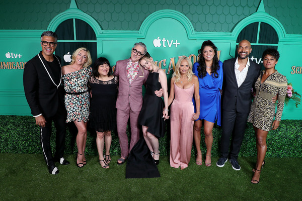 Photos: Cecily Strong, Keegan-Michael Key, Kristin Chenoweth, Dove Cameron & More Attend SCHMIGADOON! Premiere in NYC Image