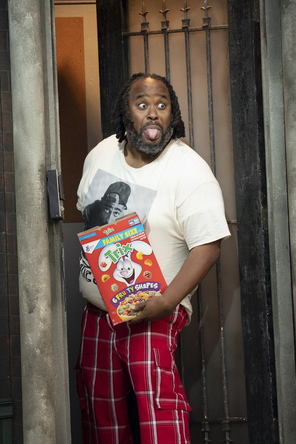 Photos: First Look at Free Shakespeare in the Park's MERRY WIVES Image
