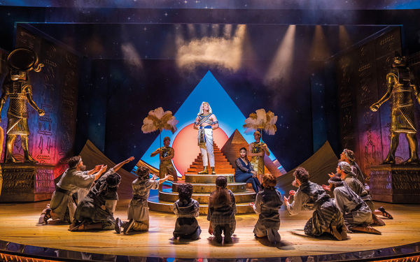 Photos: First Look at JOSEPH AND THE AMAZING TECHNICOLOR DREAMCOAT; Now Playing at the London Palladium Image