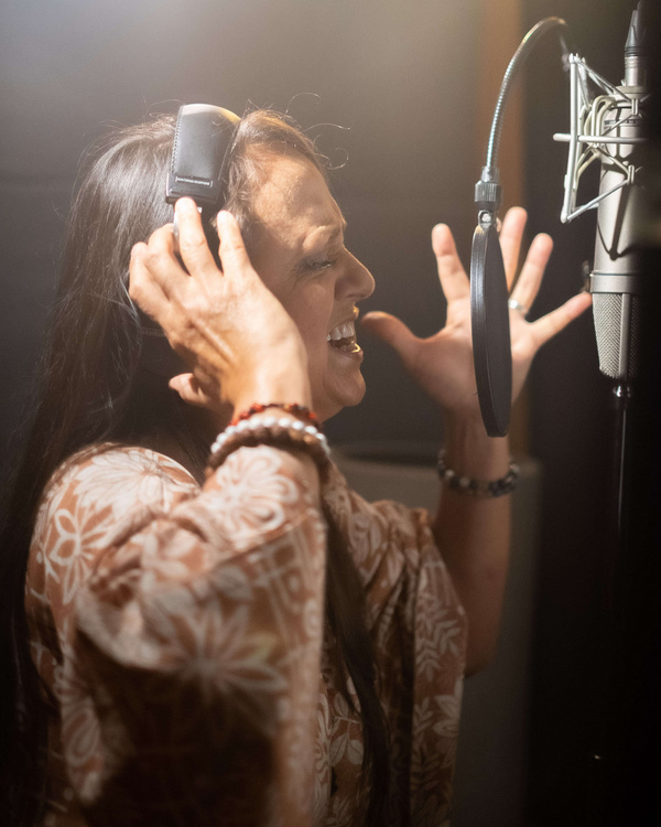 Photos: In the Studio with Alice Ripley Recording KALEVALA THE MUSICAL Image