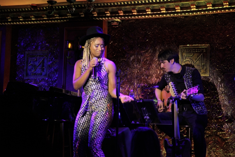 Review: MARIA WIRRIES Wows Crowd In Solo Feinstein's/54 Below Show 