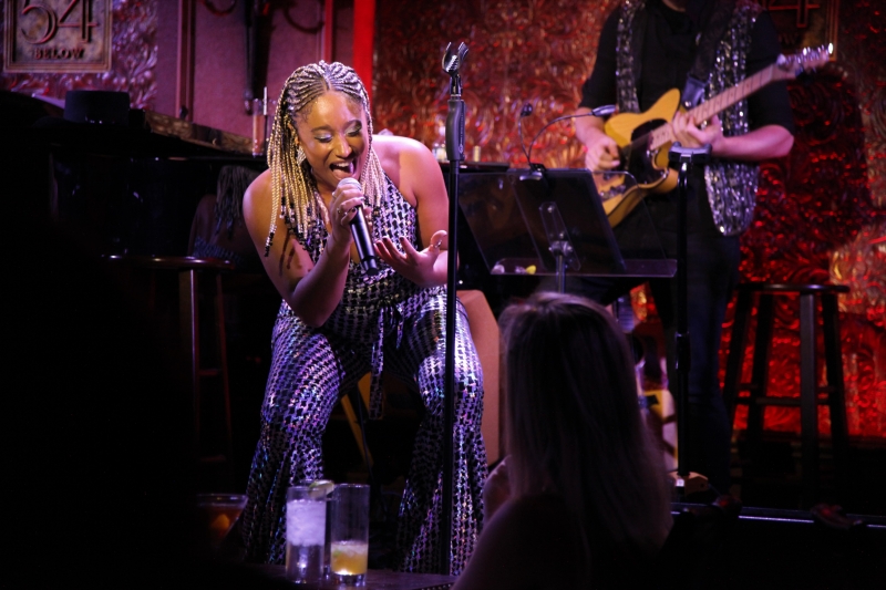 Review: MARIA WIRRIES Wows Crowd In Solo Feinstein's/54 Below Show  Image