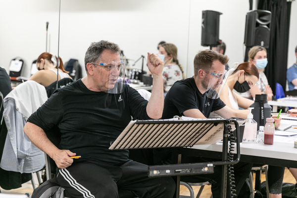 Photos: JERSEY BOYS Rehearses for the West End Image