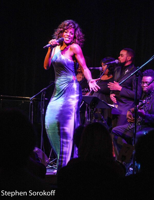 Photos: Nicole Henry Plays The Arts Garage Image