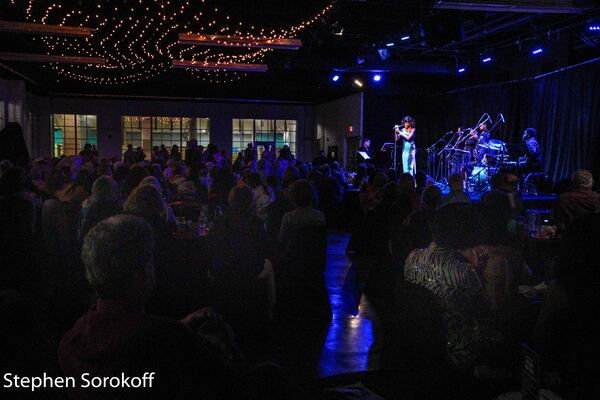 Photos: Nicole Henry Plays The Arts Garage Image