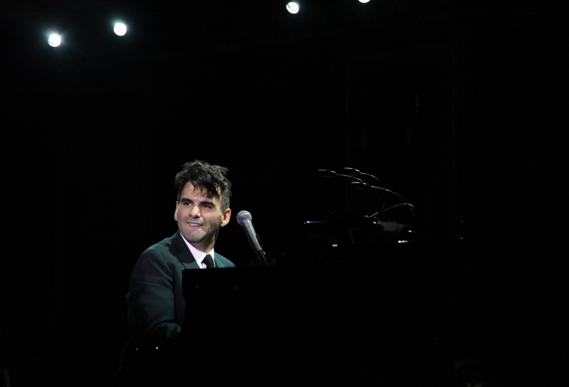 Review: JOE ICONIS Defines Originality and Family at Feinstein's/54 Below 