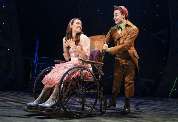 WICKED Will Be the First Broadway Tour to Resume Performances, Kicking Off Next Week; Plus All New Photos! Image