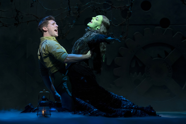WICKED Will Be the First Broadway Tour to Resume Performances, Kicking Off Next Week; Plus All New Photos! Image