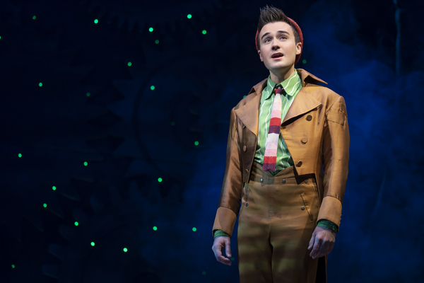 WICKED Will Be the First Broadway Tour to Resume Performances, Kicking Off Next Week; Plus All New Photos! Image