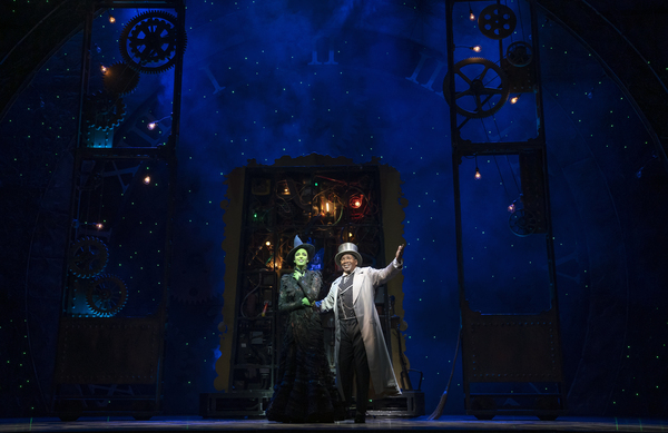 WICKED Will Be the First Broadway Tour to Resume Performances, Kicking Off Next Week; Plus All New Photos! Image