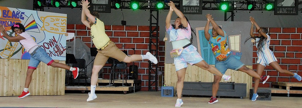 Photos: STOOPKID STORIES Brings The Energy To New Canaan This Summer 