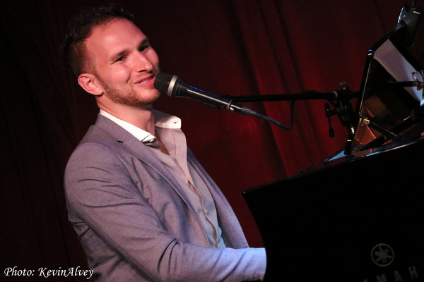 Photos: A Bevy Of Singers Join JIM CARUSO'S CAST Party At Birdland Image