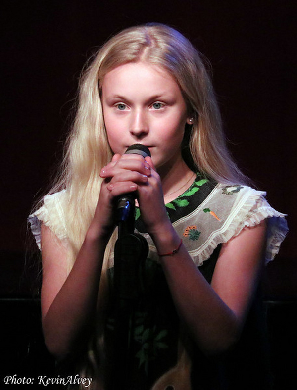 Photos: A Bevy Of Singers Join JIM CARUSO'S CAST Party At Birdland Image