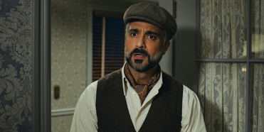 BWW Interview: Jaime Camil Brings His Love for Musical Theatre to SCHMIGADOON! Photo