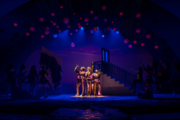 Photo Flash: Get A First Look At MAMMA MIA! In Belgium Image