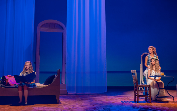 Photo Flash: Get A First Look At MAMMA MIA! In Belgium Image
