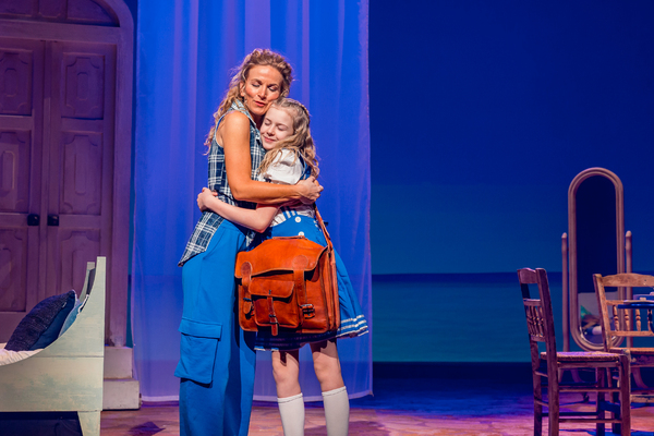Photo Flash: Get A First Look At MAMMA MIA! In Belgium Image