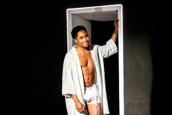 Photos: First Look at ALL THAT at King's Head Theatre Image