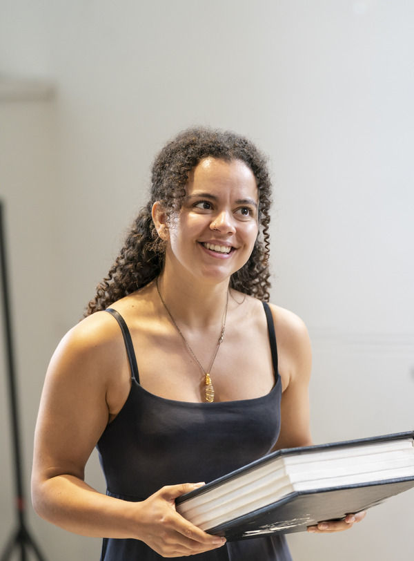 Photos/Video: In Rehearsal For BEAUTY AND THE BEAST at the Bristol Hippodrome Image