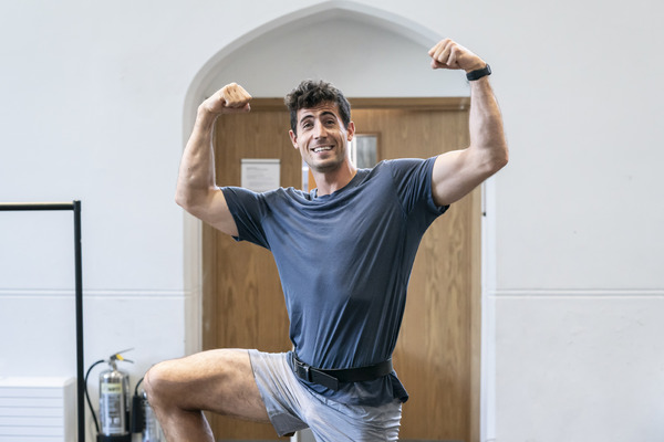 Photos/Video: In Rehearsal For BEAUTY AND THE BEAST at the Bristol Hippodrome Image