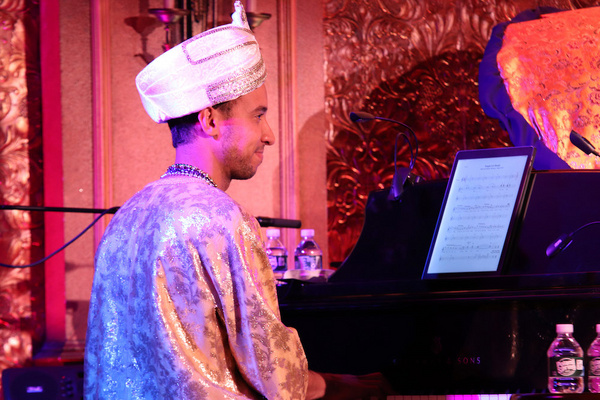 Photos: Inside Andre De Shields' BLACK BY POPULAR DEMAND At Feinstein's/54 Below Image