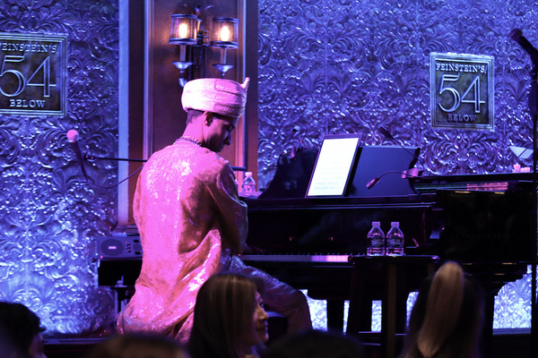 Photos: Inside Andre De Shields' BLACK BY POPULAR DEMAND At Feinstein's/54 Below Image
