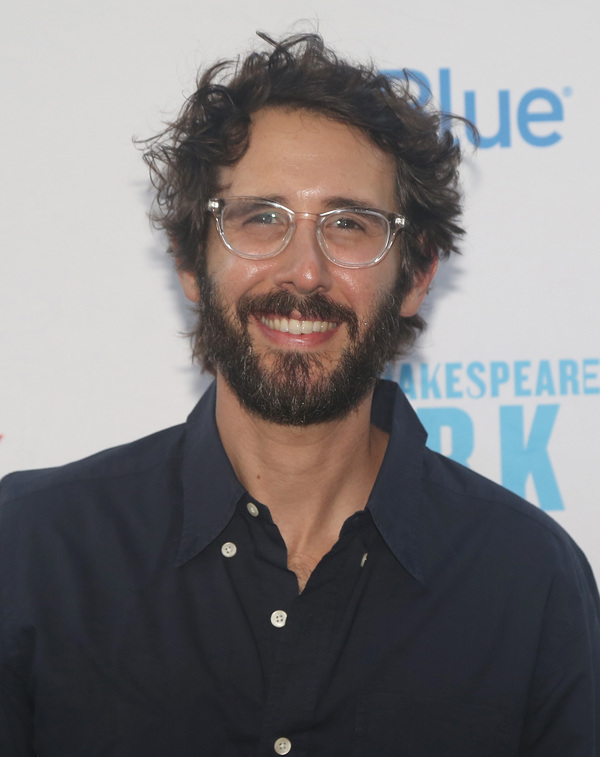 Josh Groban  Photo